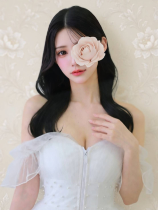 小春あおい